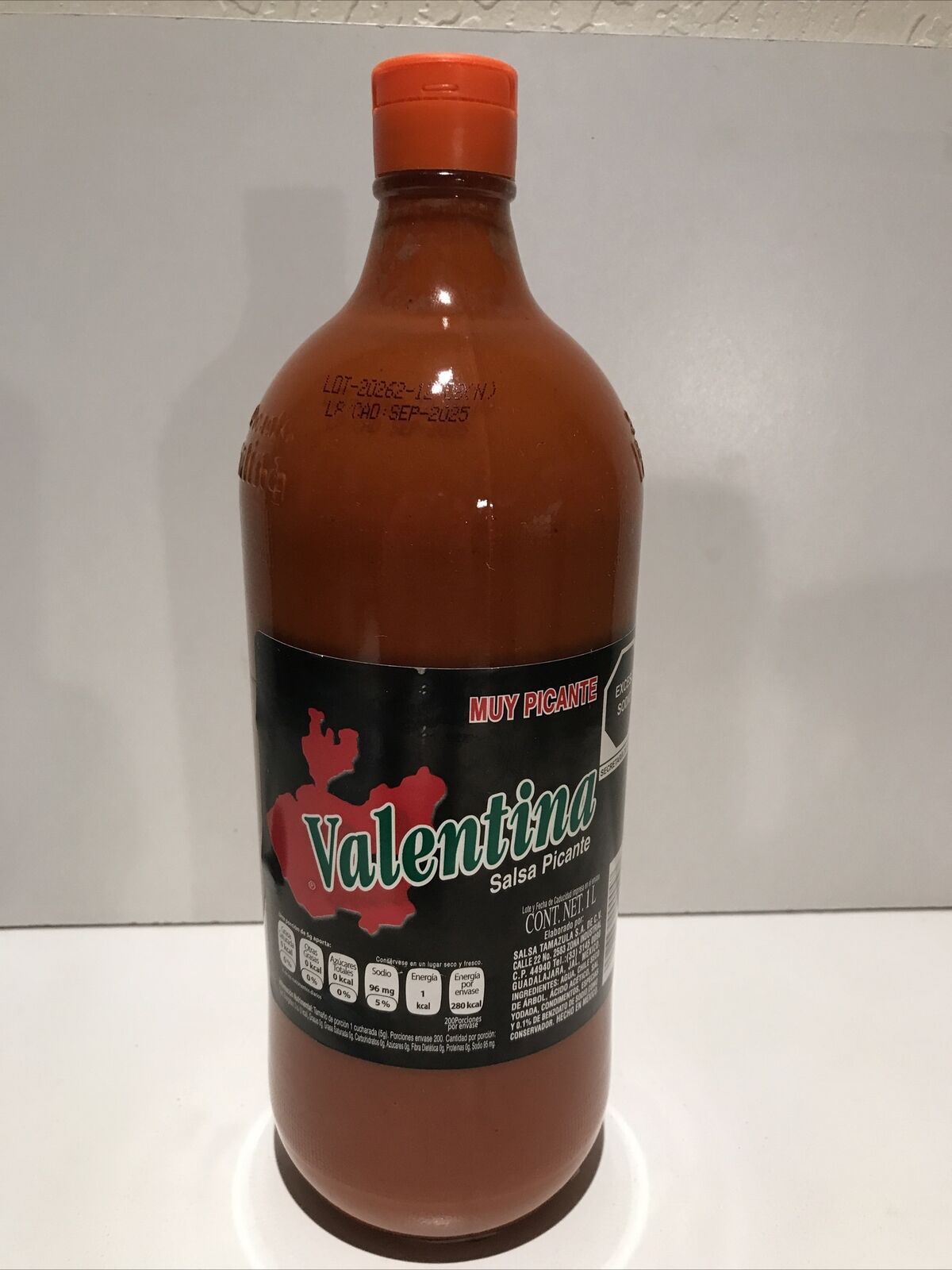 Valentina Mexican Hot Sauce / Salsa Valentina, 1L /33.81fl oz ...